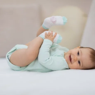 bebe-com-2-meses_17219